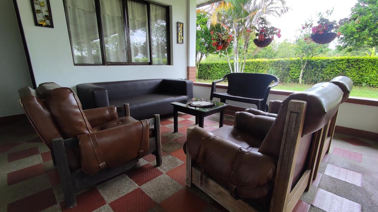 Finca Hotel El Saman De Alto Bonito Montenegro Buitenkant foto