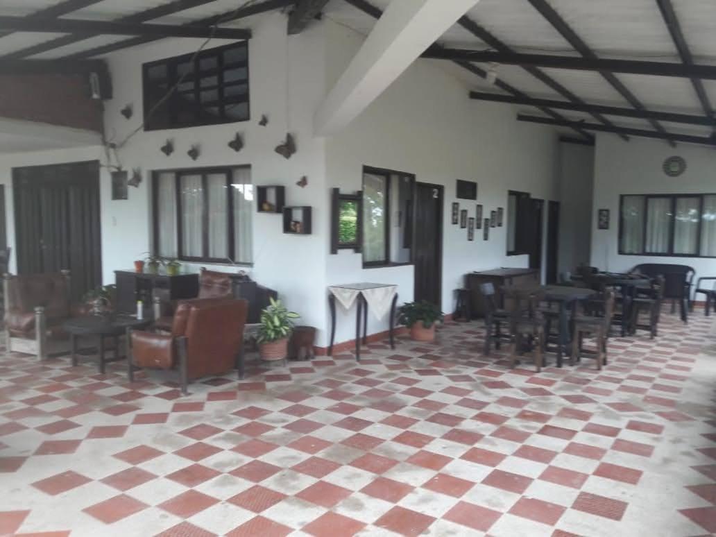 Finca Hotel El Saman De Alto Bonito Montenegro Buitenkant foto